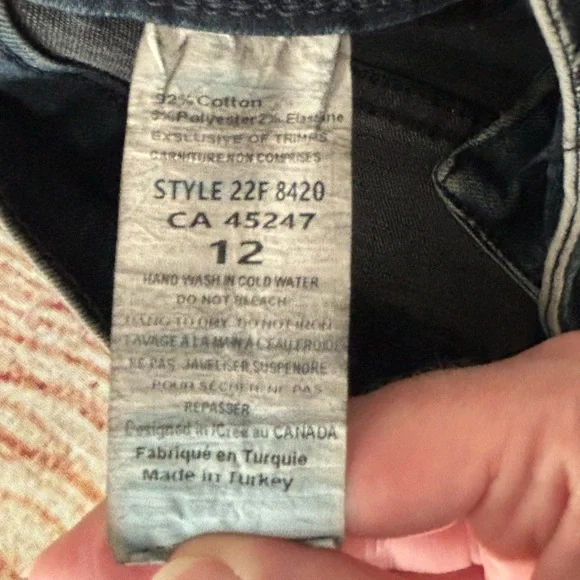 NWT!⭐️ Michael Tyler • Distressed Jeans with Rhinestone Accents- Women’s Size 12 - Picture 10 of 16